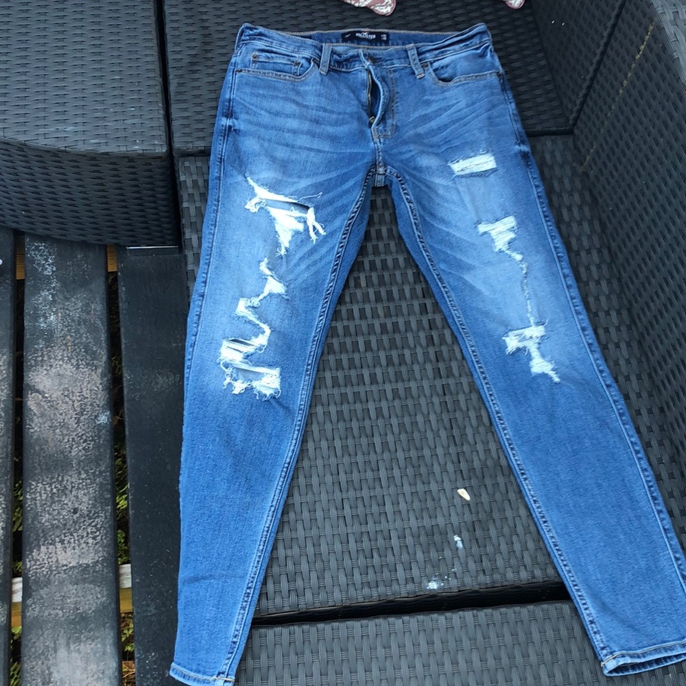 Men’s hollister ripped skinny jeans